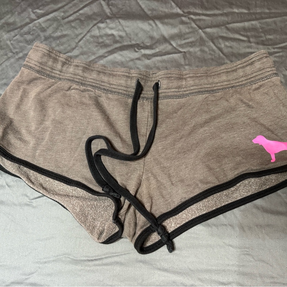 🩷Victoria secret pink lounge shorts spell out y2k